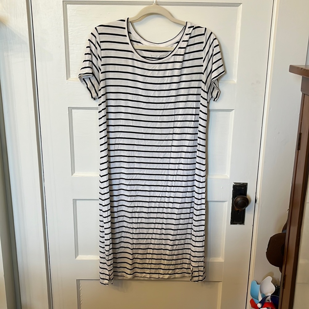 Knit Black & White Striped T shirt dress